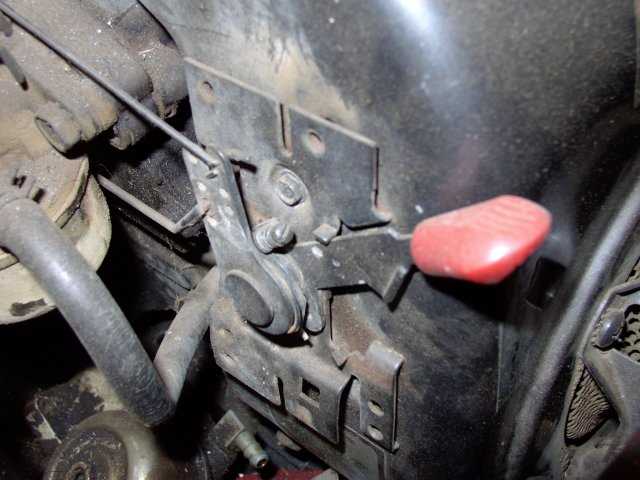 Here is a summary of the step-by-step process to read and interpret the throttle linkage diagram: