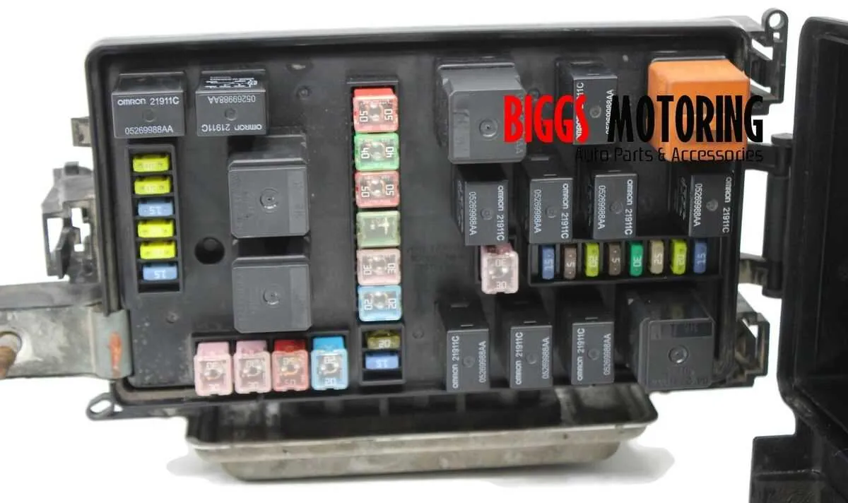 fuse box diagram for 2006 dodge charger rt