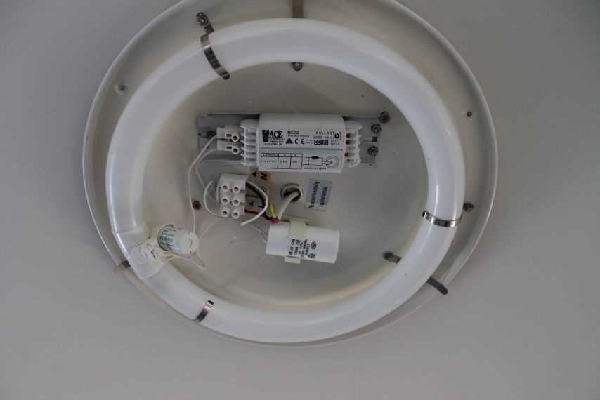 A Complete Guide on Circular Fluorescent Lamp Wiring Diagram